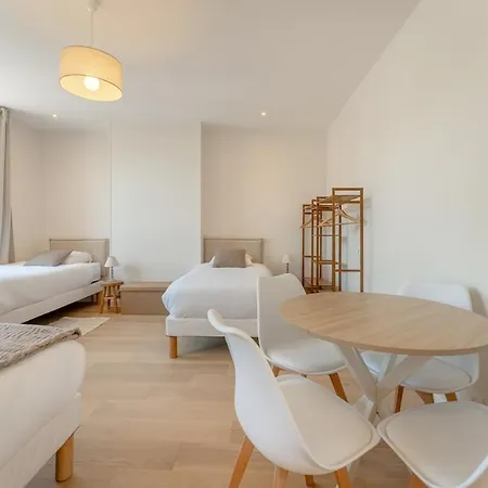 Maison Sophie For 10 Guests 빌라