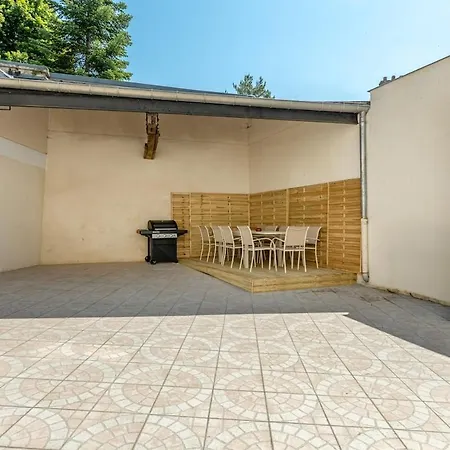 빌라 Maison Sophie For 10 Guests 피에르퐁