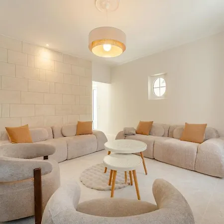 Maison Sophie For 10 Guests * 피에르퐁